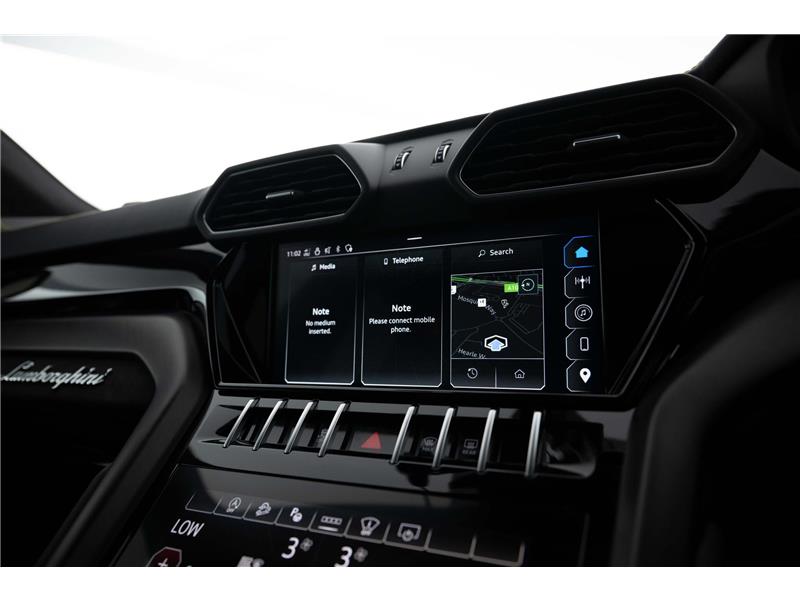 2023 Lamborghini URUS S