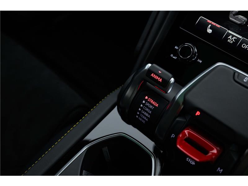 2023 Lamborghini URUS S