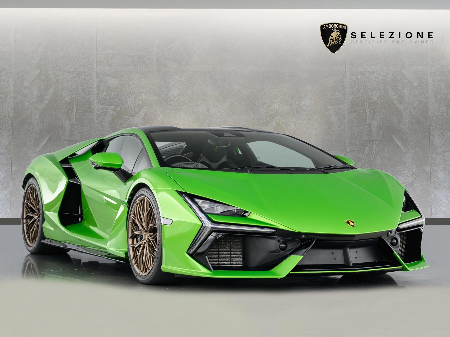 Lamborghini Revuelto listing photo