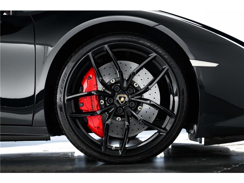 2016 Lamborghini Huracan LP 610-4 S-A Spyder