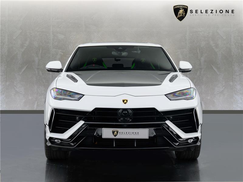 2024 Lamborghini Urus Performante