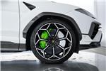 2024 Lamborghini Urus Performante