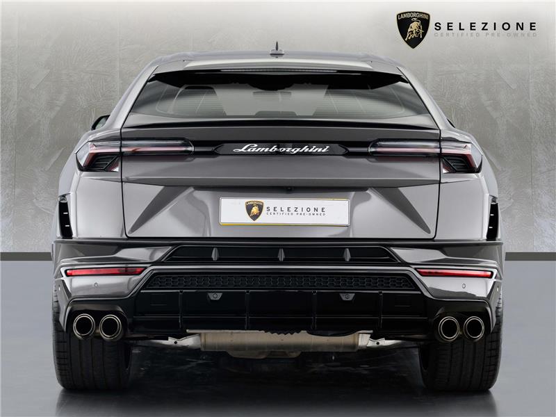 2023 Lamborghini Urus S
