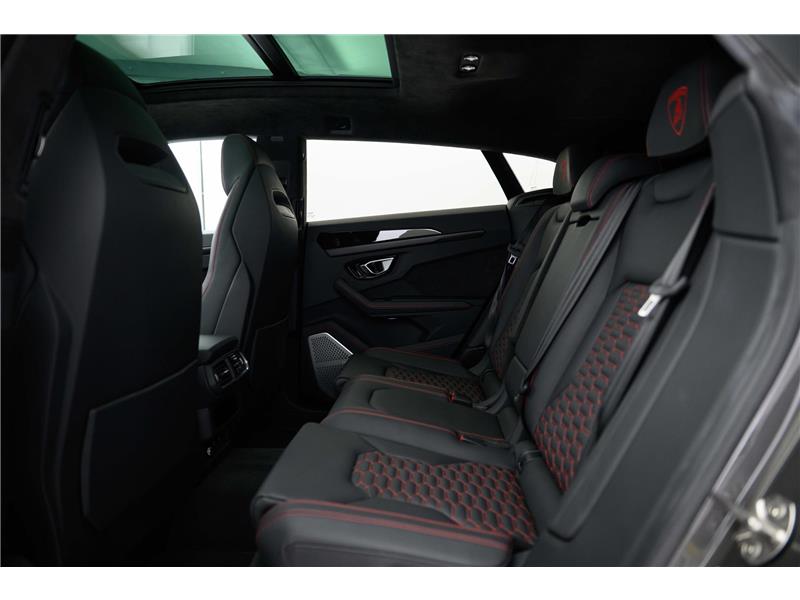 2023 Lamborghini Urus S