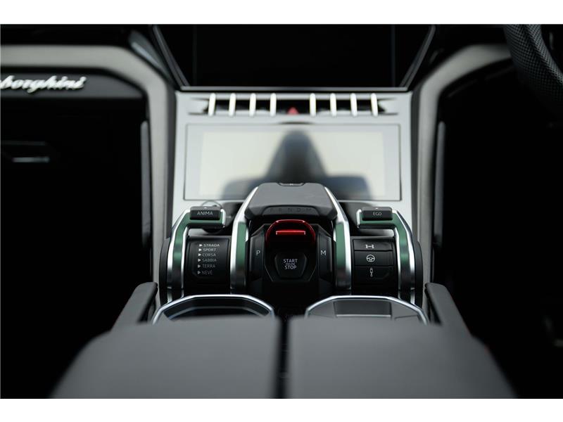 2023 Lamborghini Urus S