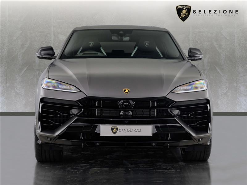 2025 Lamborghini Urus SE