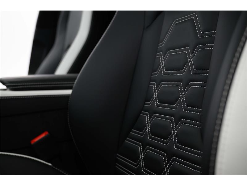 2025 Lamborghini Urus SE