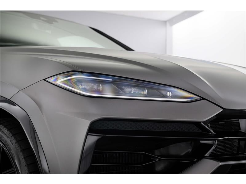 2025 Lamborghini Urus SE