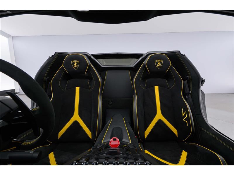 2016 Lamborghini Aventador LP750-4 Superveloce Roadster