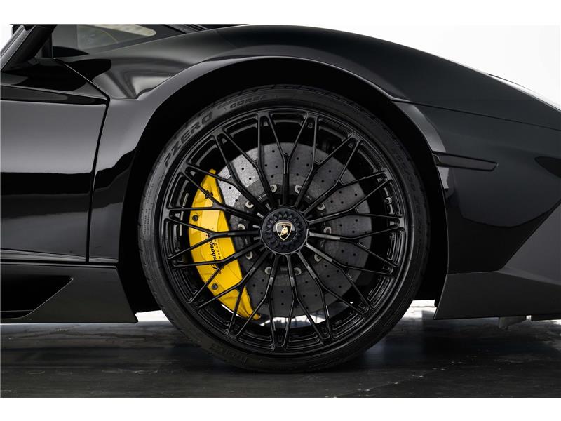 2016 Lamborghini Aventador LP750-4 Superveloce Roadster