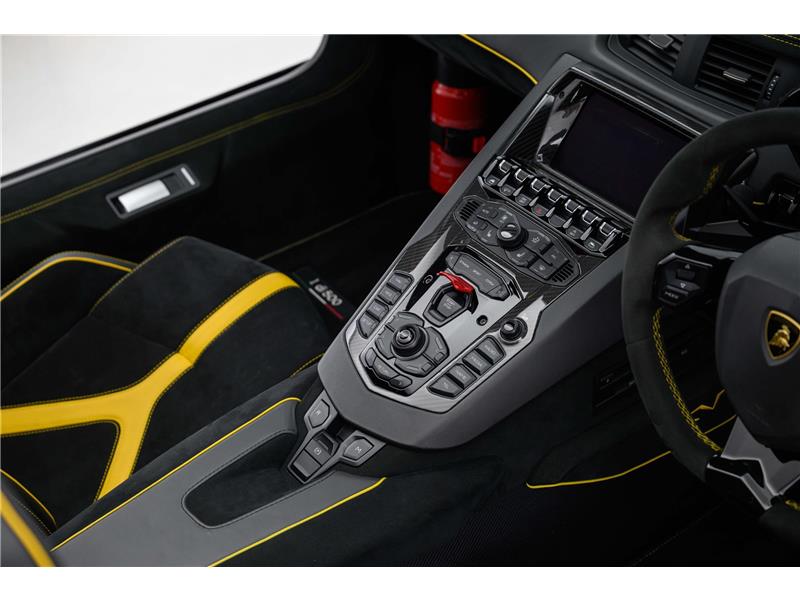 2016 Lamborghini Aventador LP750-4 Superveloce Roadster