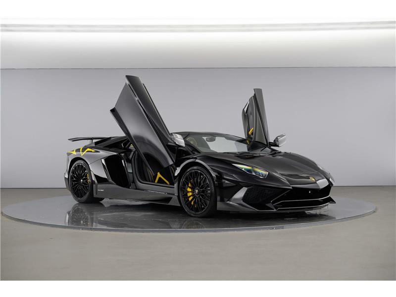 2016 Lamborghini Aventador LP750-4 Superveloce Roadster