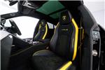 2025 Lamborghini Urus Performante