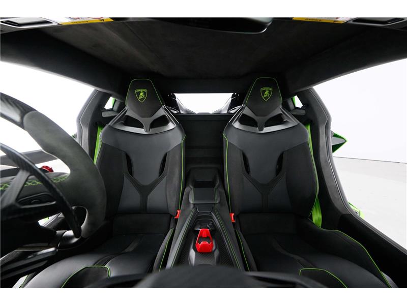 2024 Lamborghini Revuelto V12 Hybrid