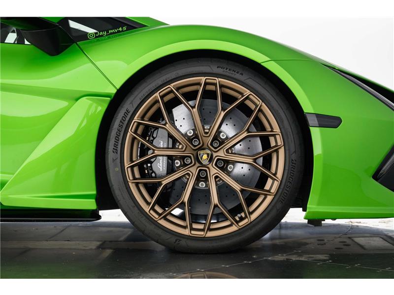 2024 Lamborghini Revuelto V12 Hybrid