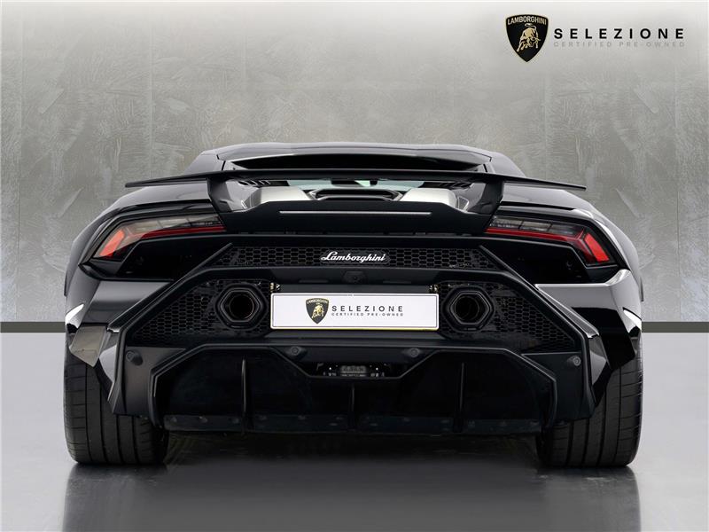 2023 Lamborghini Huracan Tecnica