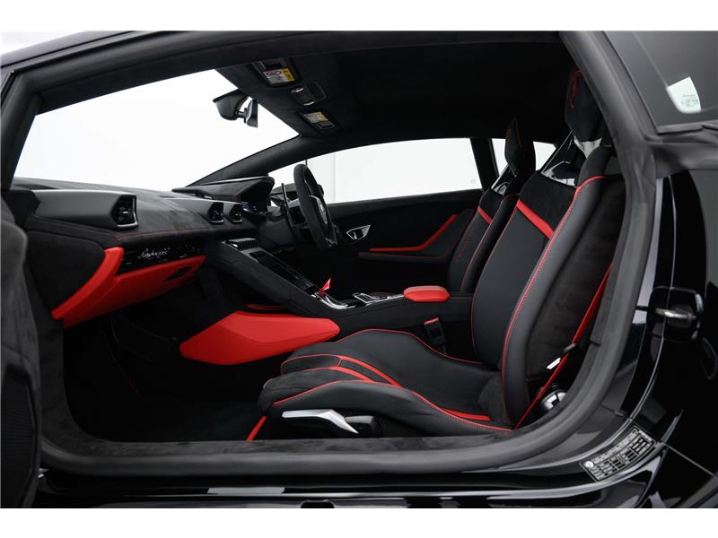 2023 Lamborghini Huracan Tecnica