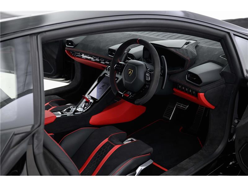 2023 Lamborghini Huracan Tecnica
