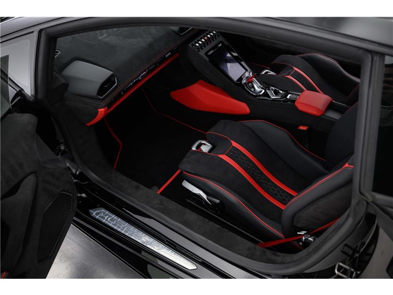 2023 Lamborghini Huracan Tecnica