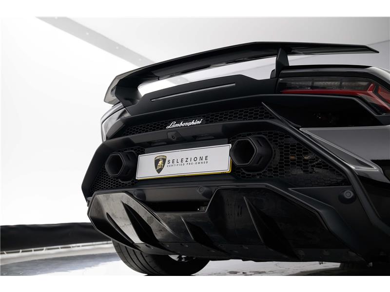 2023 Lamborghini Huracan Tecnica