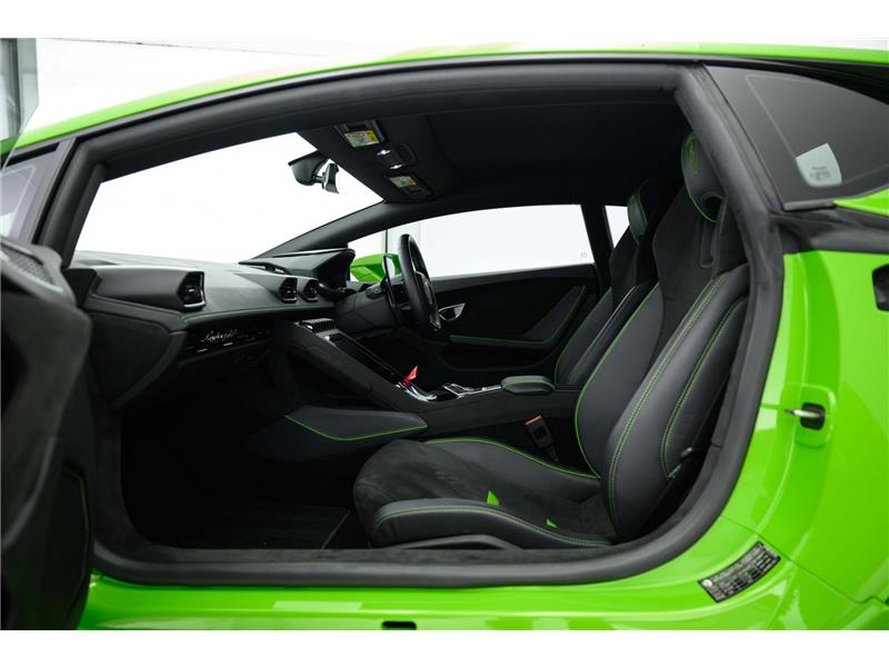 2023 Lamborghini Huracan V10 Tecnica