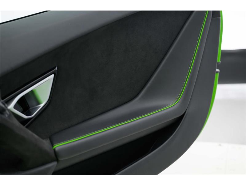 2023 Lamborghini Huracan V10 Tecnica