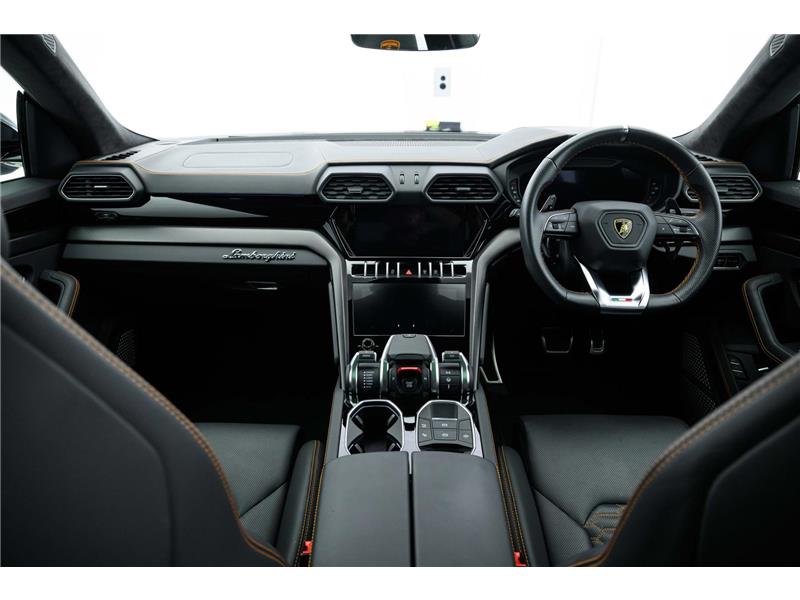 2023 Lamborghini Urus S