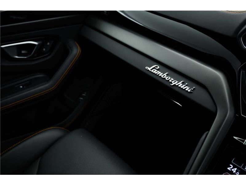 2023 Lamborghini Urus S
