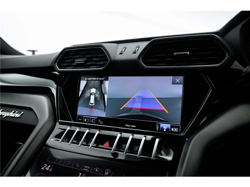 2023 Lamborghini Urus S