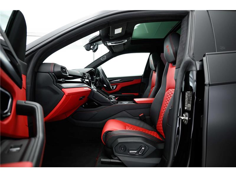 2022 Lamborghini Urus V8 BiTurbo