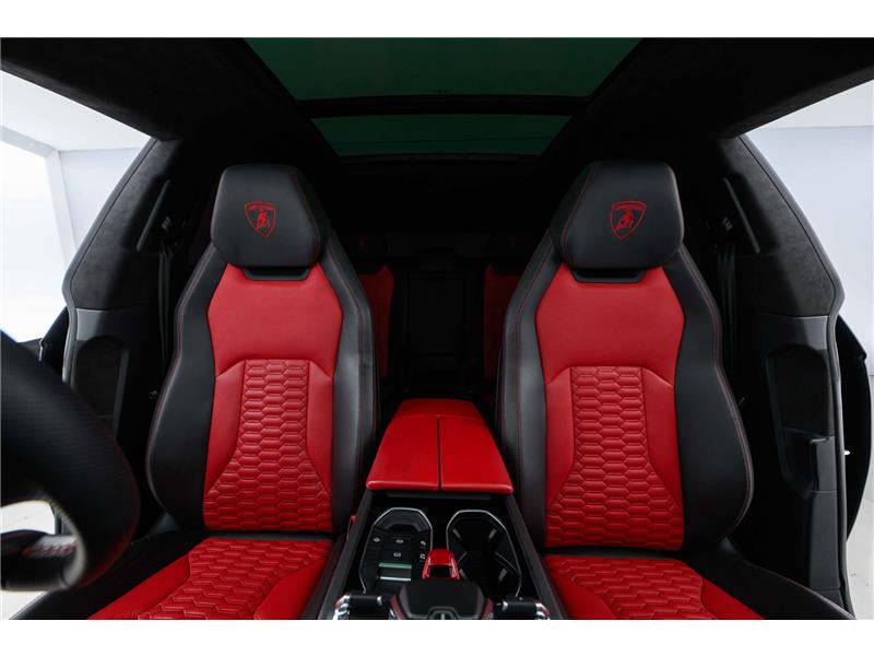 2022 Lamborghini Urus V8 BiTurbo