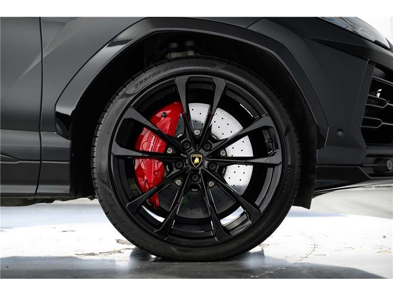 2022 Lamborghini Urus V8 BiTurbo