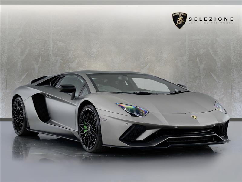 2017 Lamborghini Aventador 6.5 V12 LP 740-4 S STD
