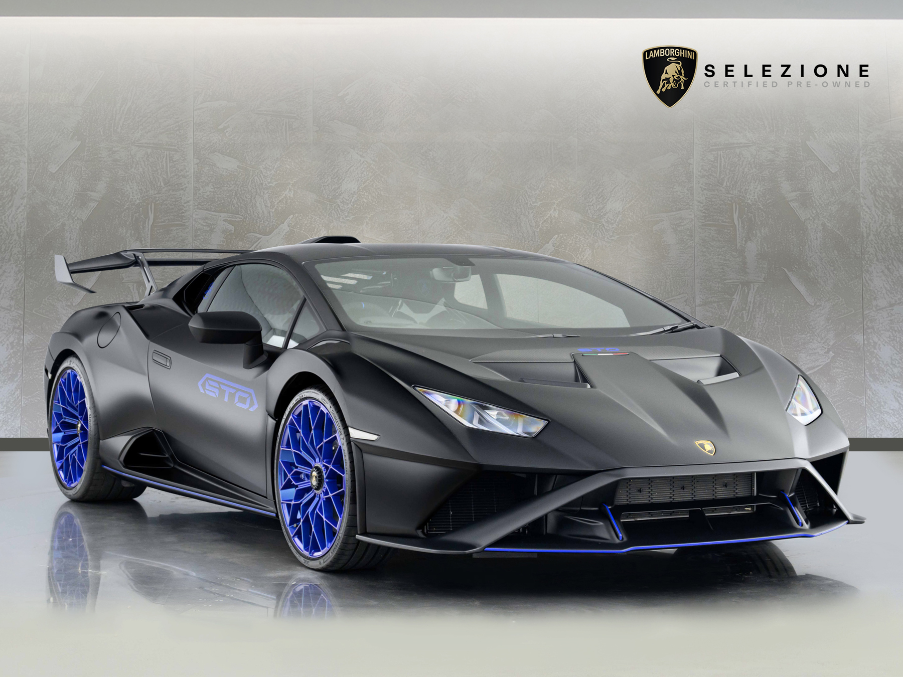 2023 Lamborghini Huracan 5.2 V10...