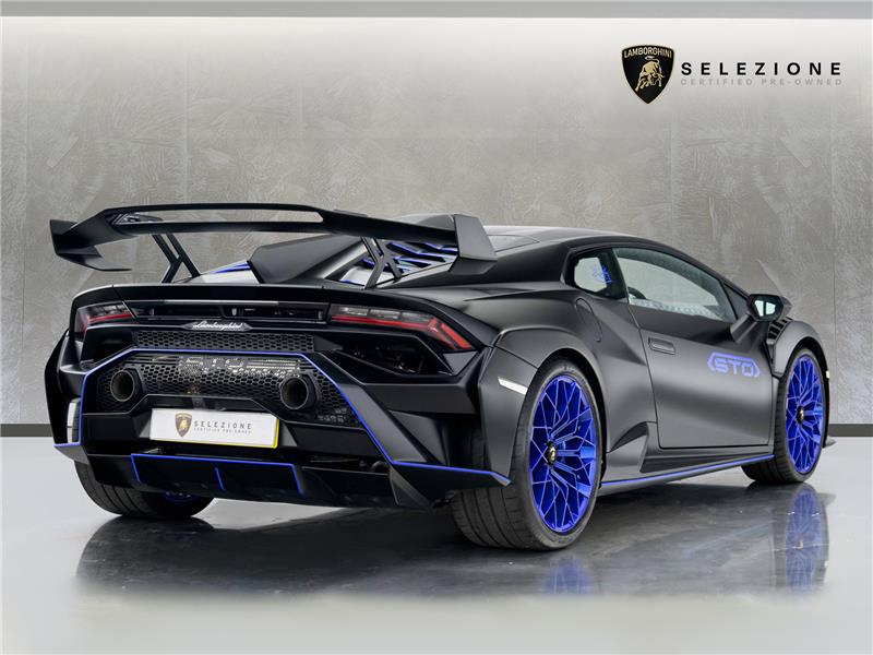 2023 Lamborghini Huracan 5.2 V10 LP 640-2 STO
