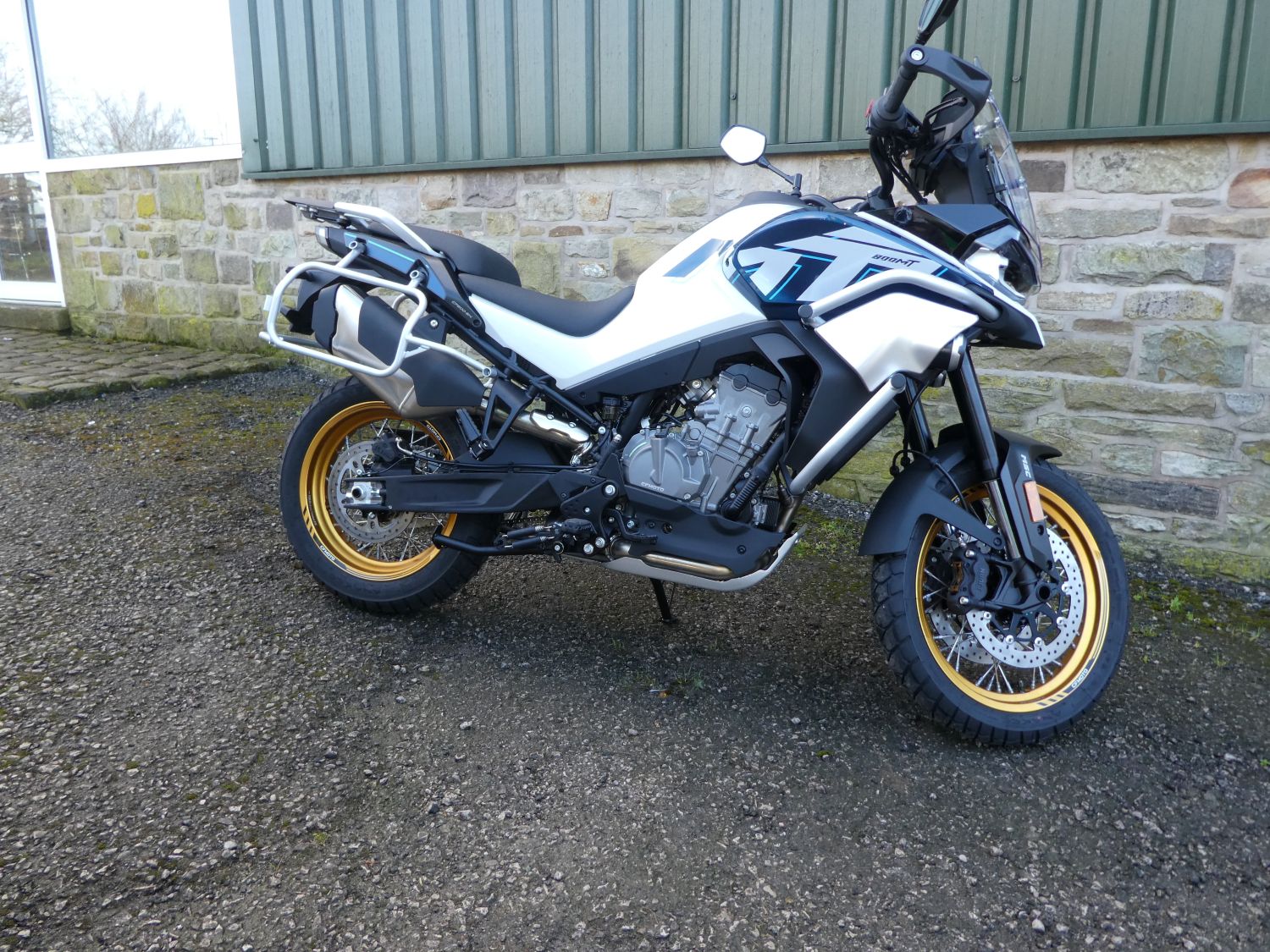 CFMOTO MT800 EXPLORE