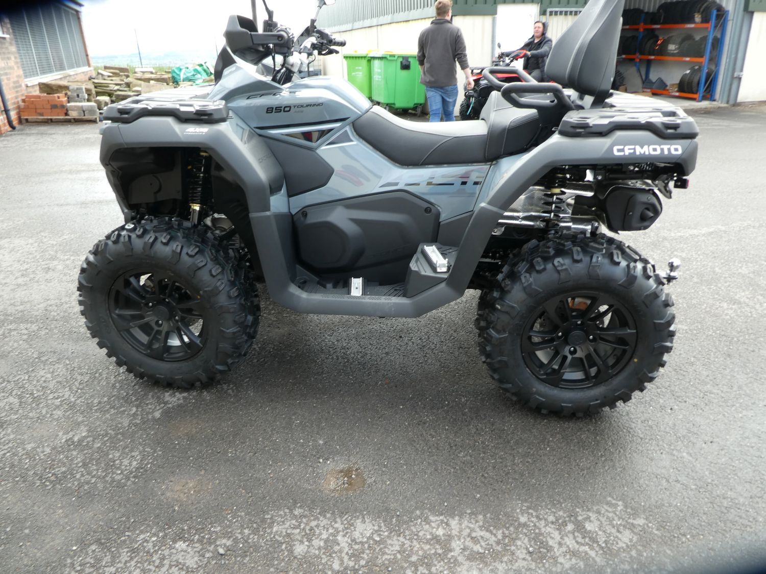 CForce 850 quad
