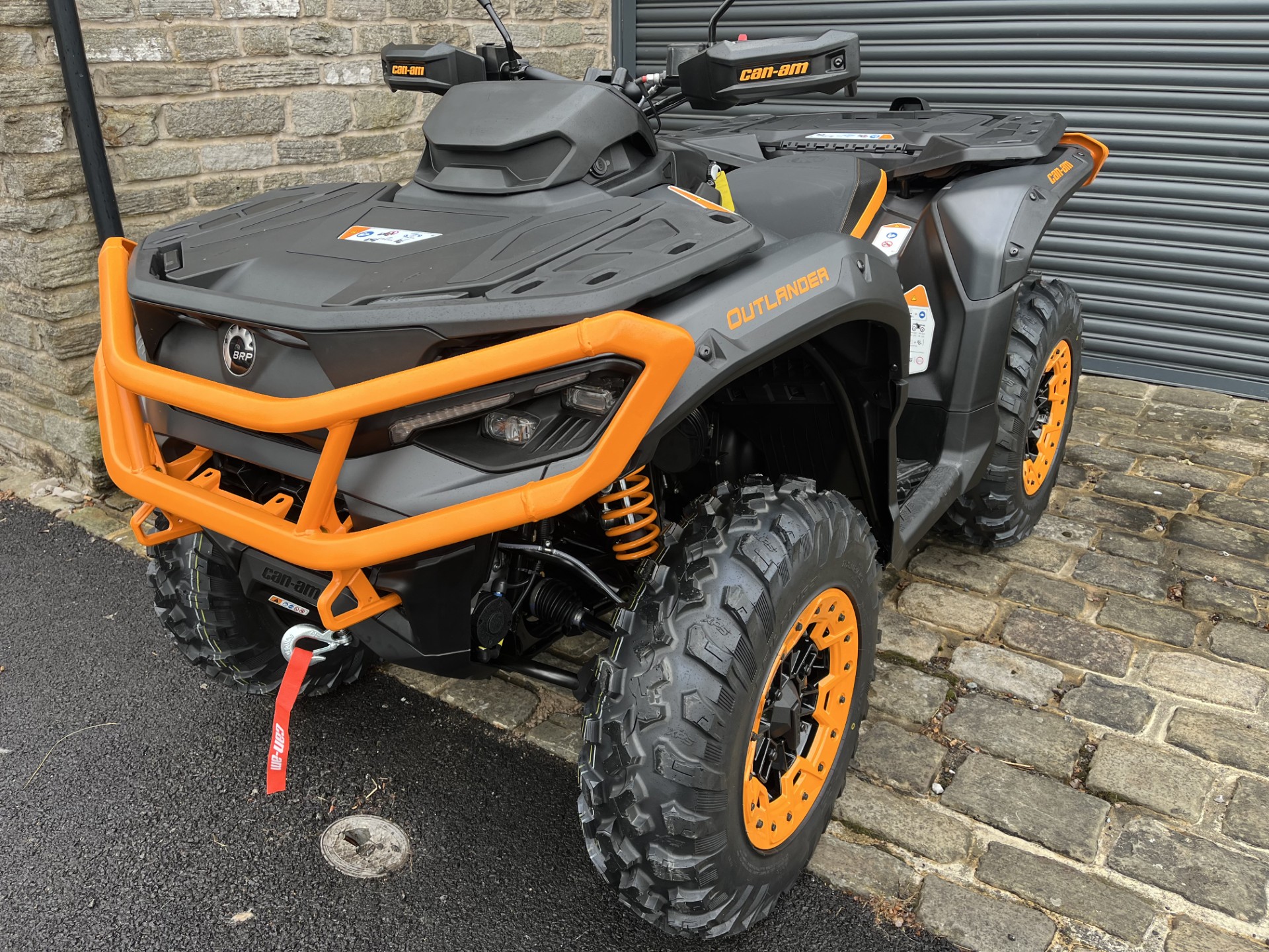 New CANAM OUTLANDER XTP 1000R