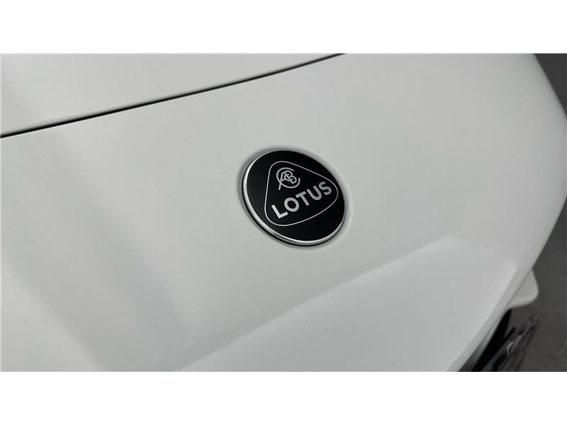 2026 Lotus Emira Turbo SE