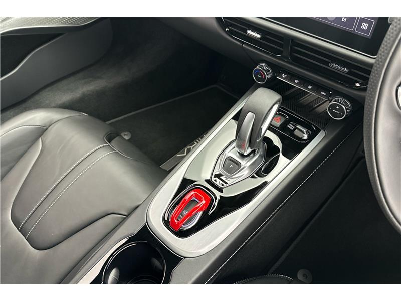 2026 Lotus Emira 2.0 Turbo SE