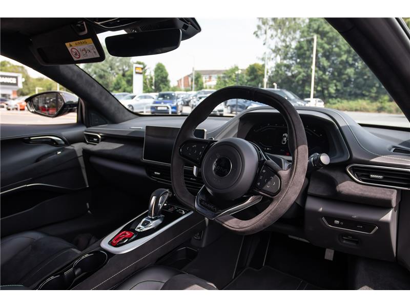 2026 Lotus Emira 2.0 Turbo SE