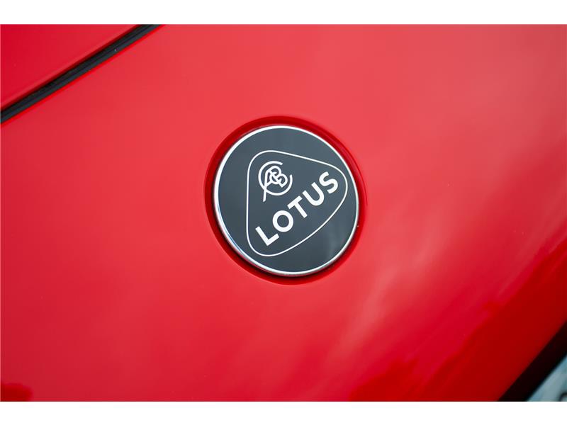 2026 Lotus Emira 2.0 Turbo SE