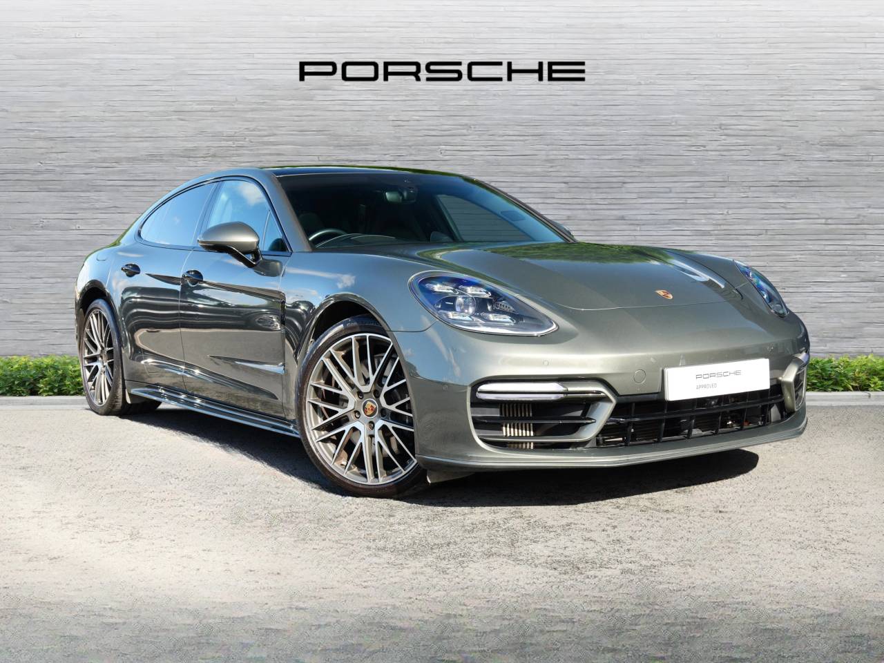 2023 Porsche Panamera