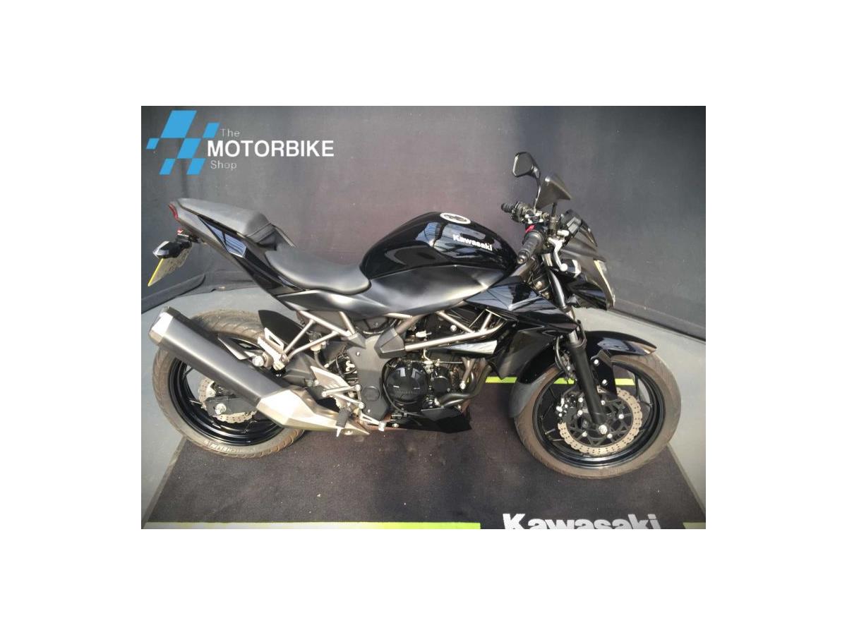 Main image of 2016 Kawasaki Z250 BLACK