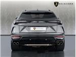 2022 Lamborghini Urus V8