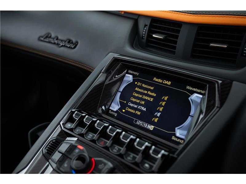 2018 Lamborghini Aventador S Roadster