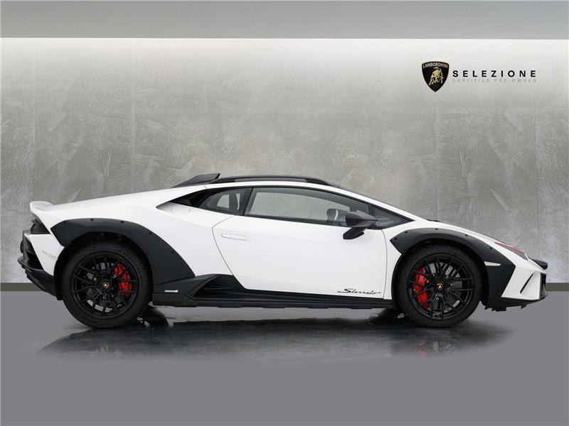 2024 Lamborghini Huracan 5.2 V10 Sterrato STD