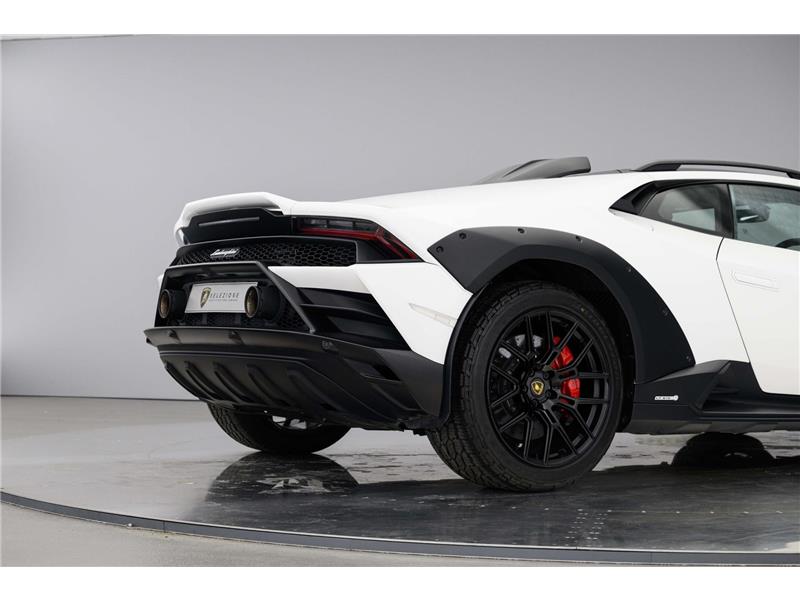 2024 Lamborghini Huracan 5.2 V10 Sterrato STD