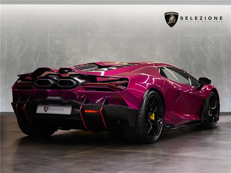 2026 Lamborghini Revuelto V12 Hybrid
