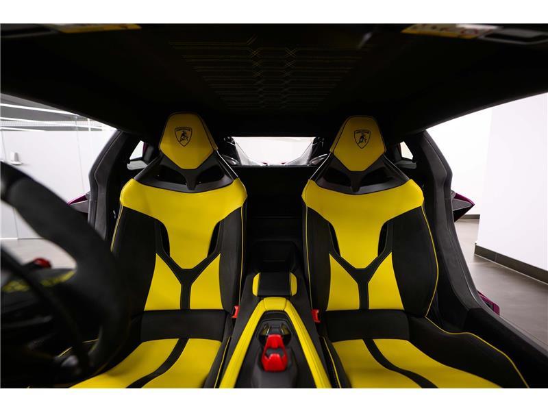 2026 Lamborghini Revuelto V12 Hybrid